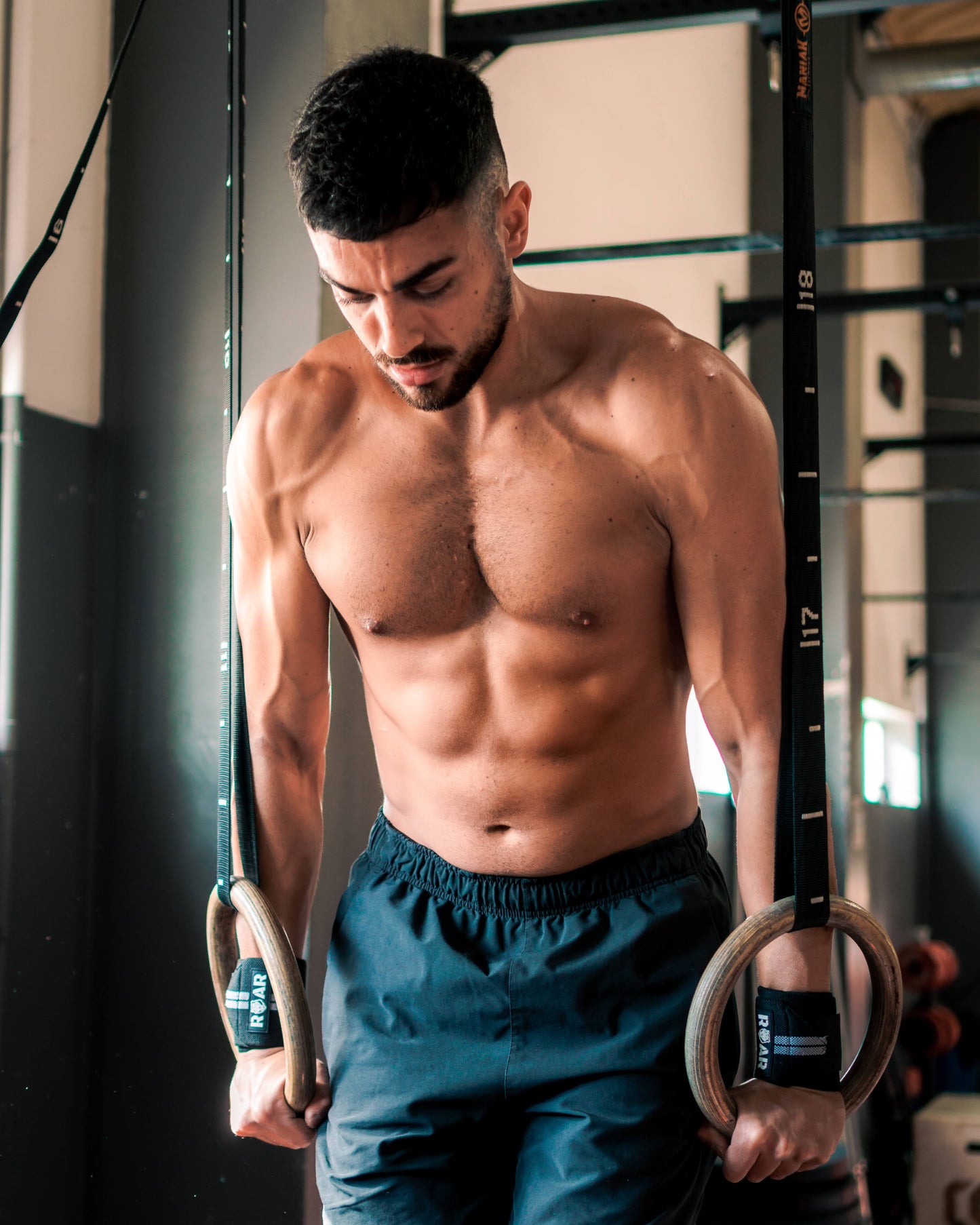 Muñequeras Deportivas Ajustables para Crossfit y Fuerza ROAR